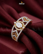 Golden Majestic Oval Stone Ring
