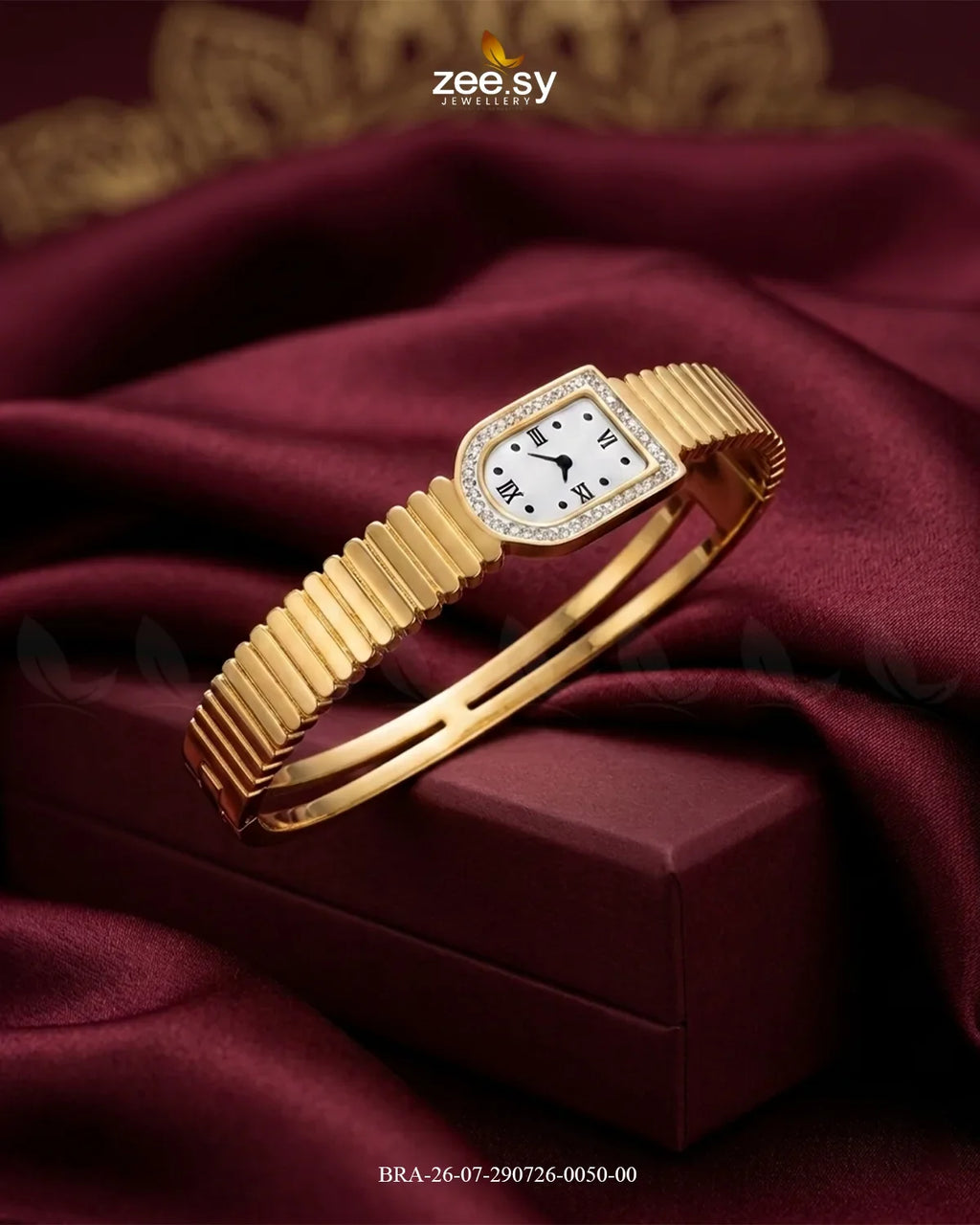 Luxe Roman Numeral Watch Bracelet