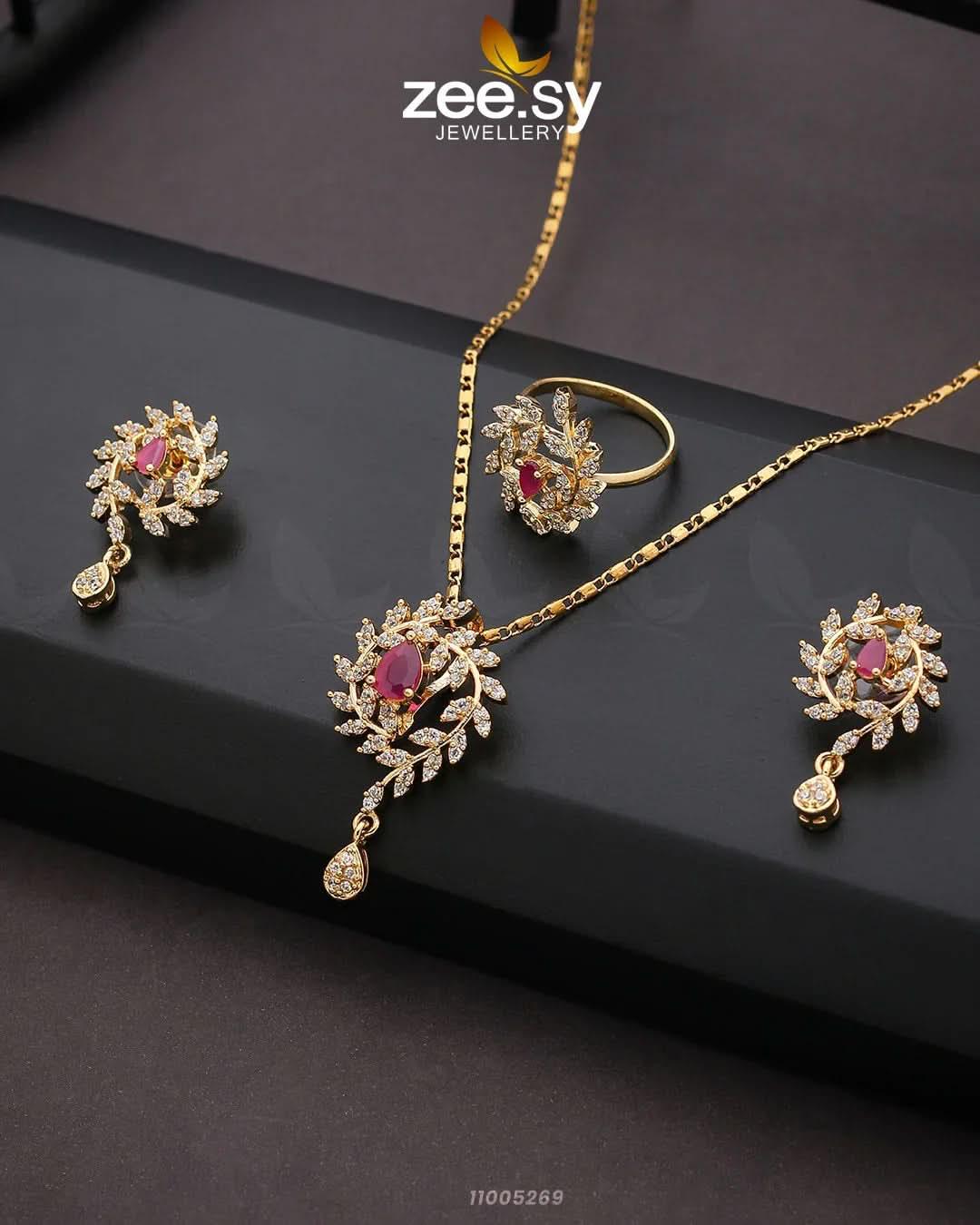 PENDANT-0100