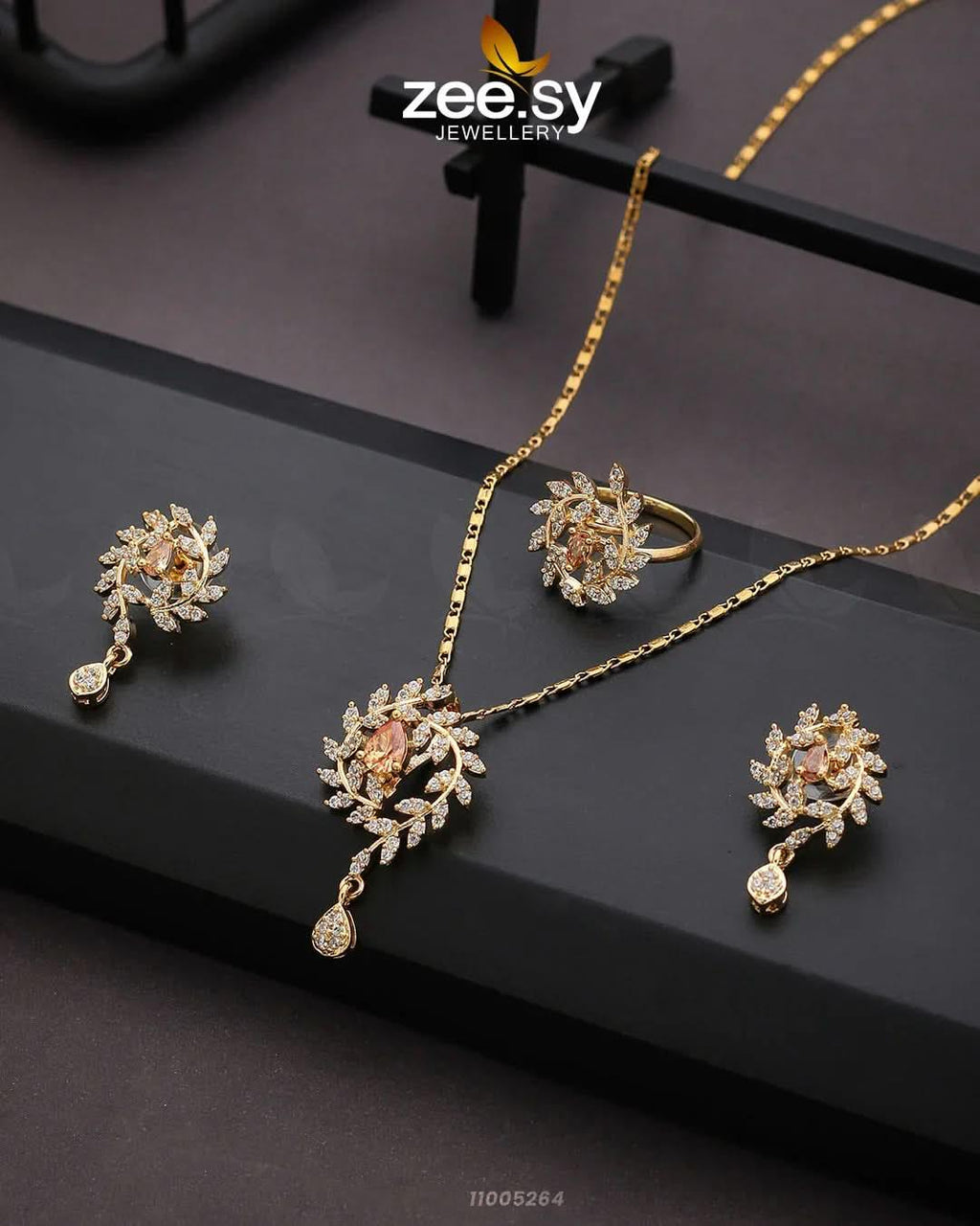 PENDANT-0100