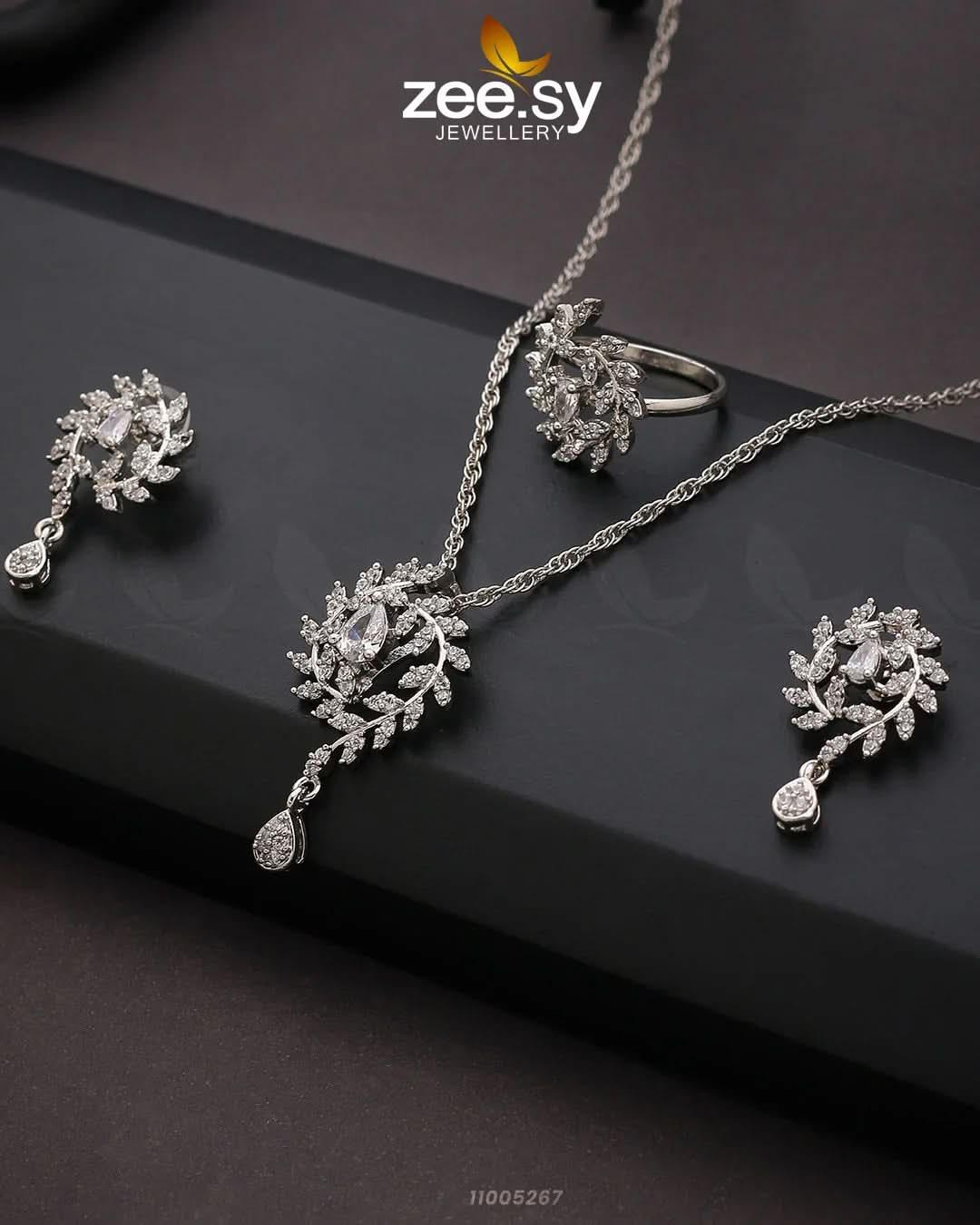 PENDANT-0100